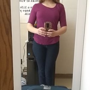 Striped half sleeve t-shirt